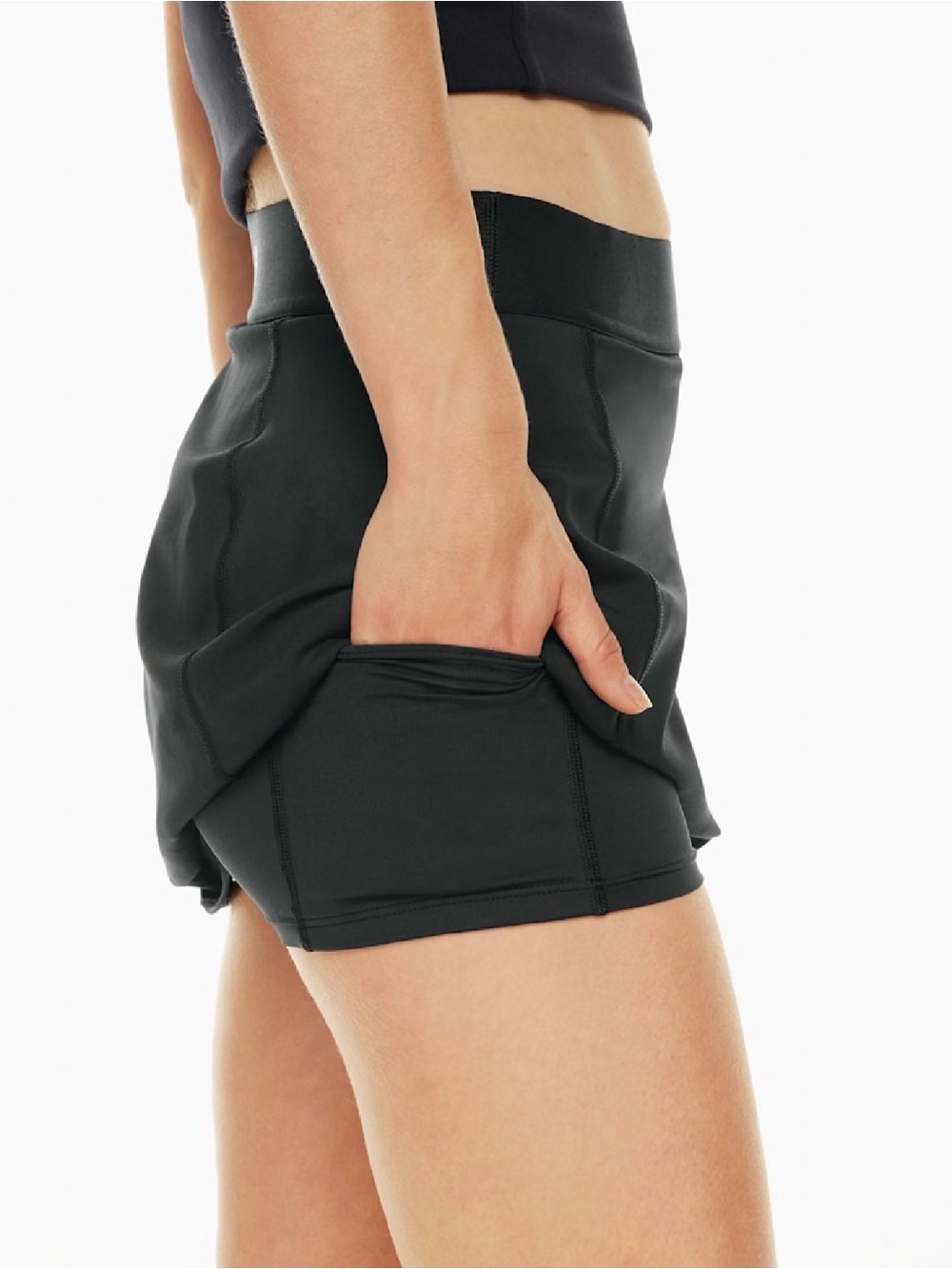 Aritzia TNA Active Mini Skirt NWOT